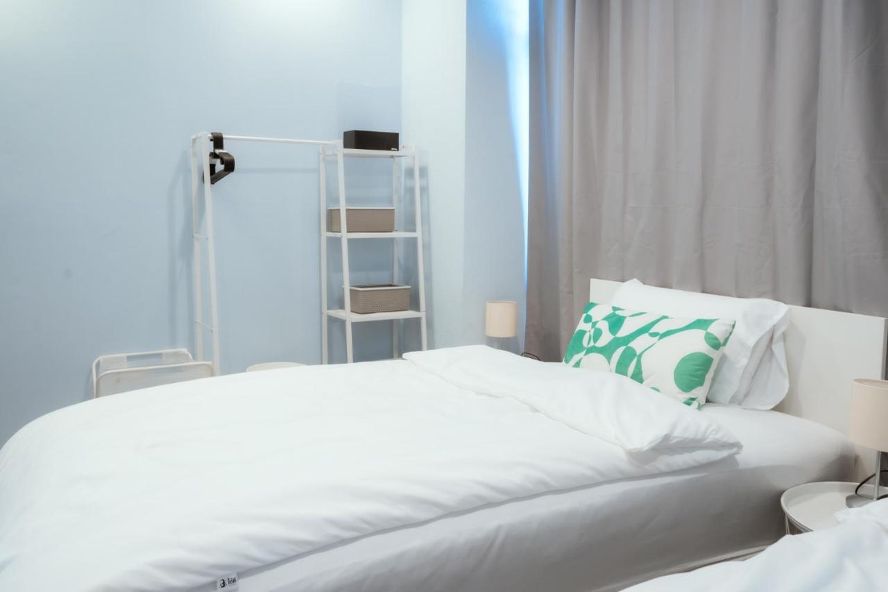 420 Hostel - Ekkamai Buds & Beds Bangkok Exteriör bild