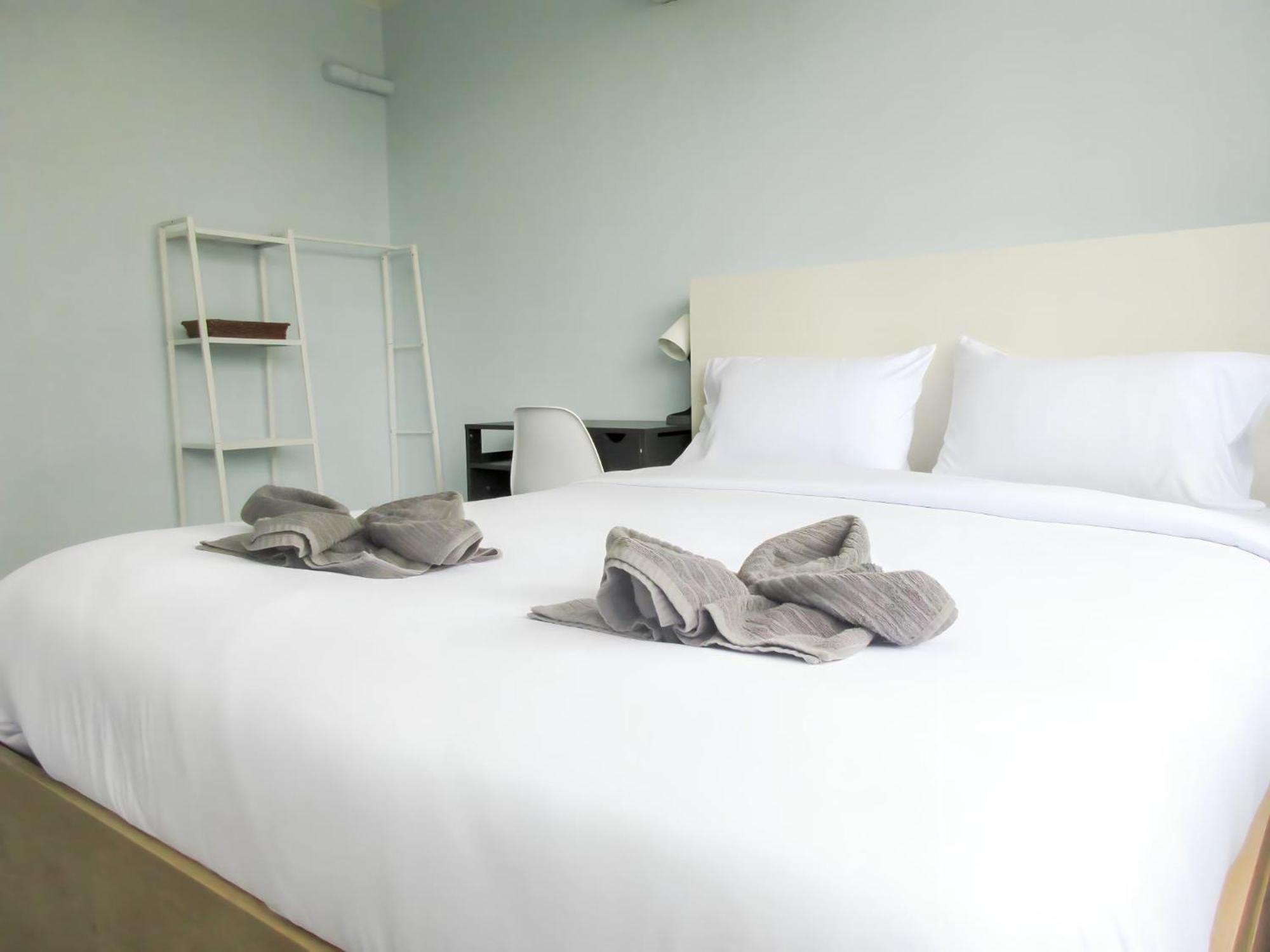 420 Hostel - Ekkamai Buds & Beds Bangkok Exteriör bild